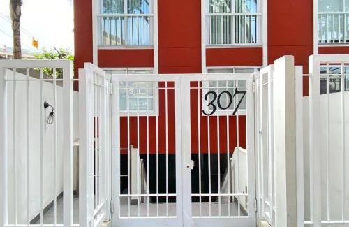 Barranco Apartment | Family-Friendly Getaway at Osma by Wynwood House