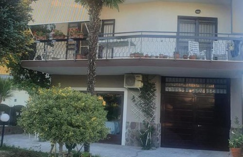 Brusciano Bed & Breakfast | Guest Rated 9.5/10 at Ospitalità Il NOCE Hotel