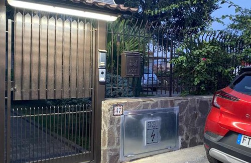 Brusciano Bed & Breakfast | Guest Rated 9.5/10 at Ospitalità Il NOCE Hotel