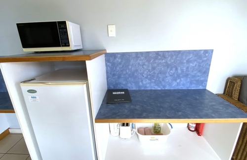 Exmouth Apartment | Osprey Holiday Village Villa with Pool and Family Amenities