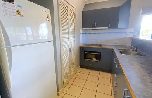 Exmouth Villa | Osprey Holiday Village: 2-Bedroom Apartment with Pool