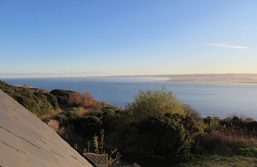 Fortrose Cottage | Top-Rated Osprey Longhouse Cottages with Family Amenities