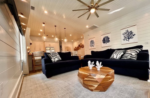 Orange Beach Cottage | Osprey Beach House: 3BDR Oceanfront Retreat with Pool