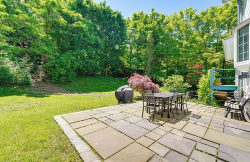 Ossining Cottage | Ossining Vacation Rental by River & Scenic Trails