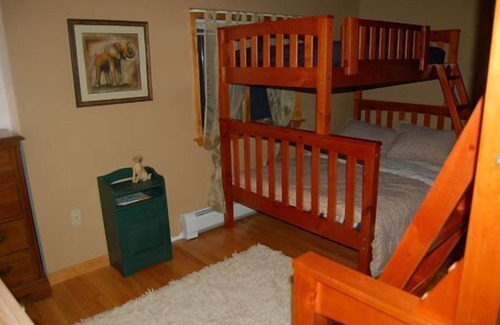The Bays Cabin | Ossipee Lake Front: Beautiful Views & Private Sandy Beach
