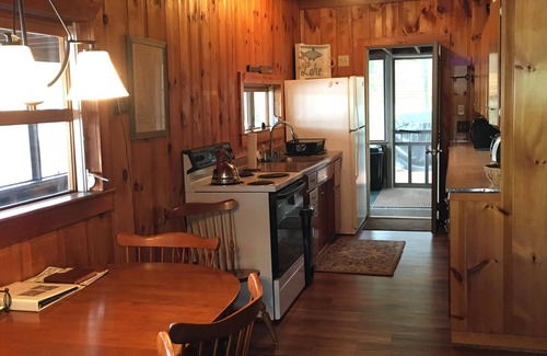 The Bays Cottage | Ossipee Lake Waterfront Cottage with Private Beach & Views