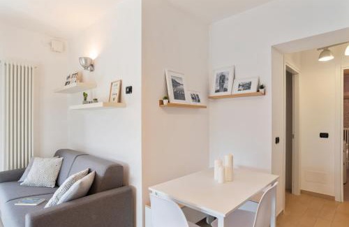 Ossuccio Apartment | Scenic Ossuccio Island View - Family-Friendly Retreat