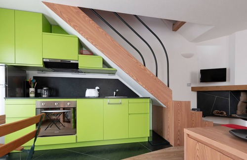Santa Lucia Apartment | Family-Friendly Osteglio 15 Apartment with Kitchen & Breakfast