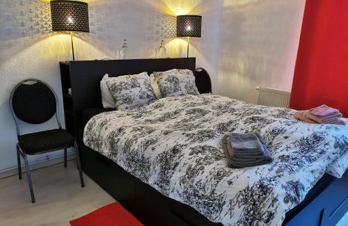 Vogelzang House | Ocean View Retreat at Ostend BackPackers Lodge