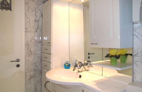 Cuxhaven Apartment | Oceanfront Escape at Osterende by Interhome: Guest Rated 9.4