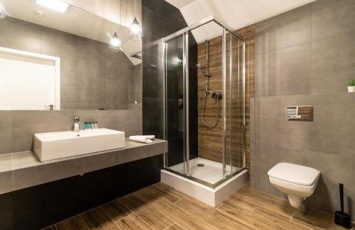 Kalwaria Zebrzydowska Bed & Breakfast | Ostoja Garden: Guest Rated 9.3, Family-Friendly Amenities