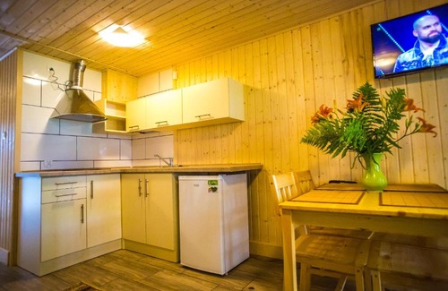 Faszcze Bed & Breakfast | Ostoja Stara Baśń: Oceanfront Escape with Private Beach