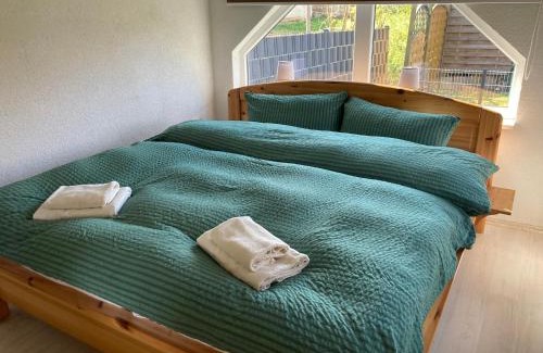 Am Salzhaff Apartment | Discover Ostsee-Gutshaus Am Salzhaff: Oceanfront Retreat