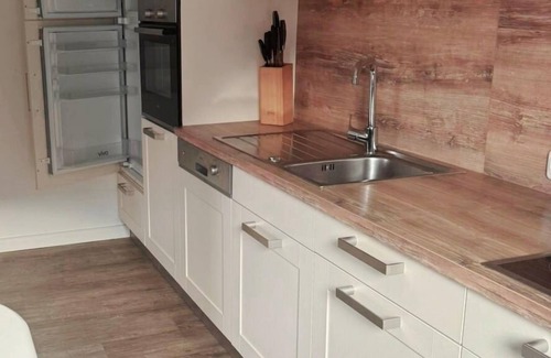 Wulfen Apartment | Ostseebrise-Fehmarn: Ideal Getaway with Ocean Views