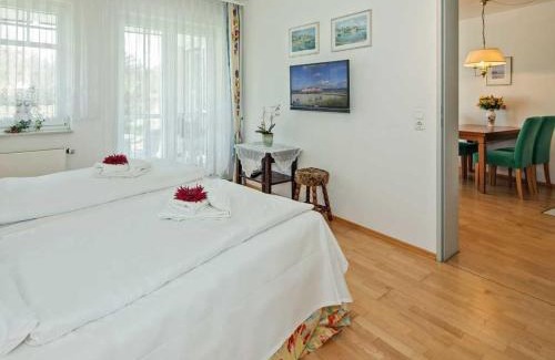 Seebad Bansin Apartment | Pet-Friendly Ostseepark 12 Whg 02 with Perfect Guest Rating