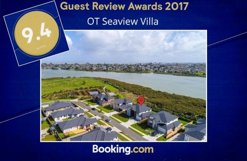 Manurewa Bed & Breakfast | Beachfront OT SeaView Villa with Ocean Views & Kitchen