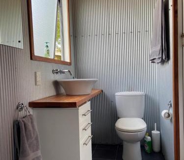 Otaki Beach House | Ōtaki Beach Gem - Coastal Family Getaway
