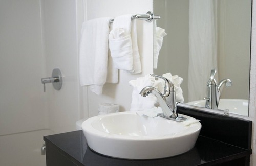 Othello Hotel | Top-Rated Othello Inn And Suites with Family-Friendly Perks