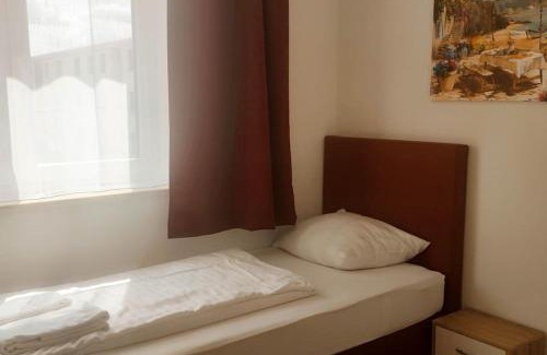 Misburg Apartment | Guest Rated 10/10 at Othman Appartements Alte Schmiede