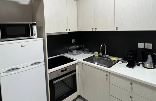 Trikala Apartment | Comfortable Othonos 10 str Apartment with Family Amenities