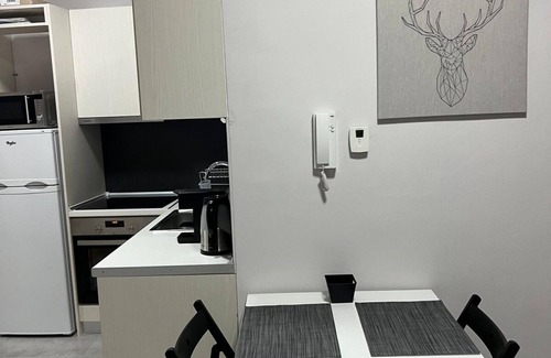 Trikala Apartment | Comfortable Othonos 10 str Apartment with Family Amenities