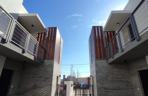 Libertador San Martin Apartment | Child-Friendly Oasis at Otilia De Ampuero - Rated 9/10