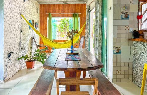 Olivenca House | Cozy Home Near Acuipe Beach in Ilheus, Pet & Child Friendly