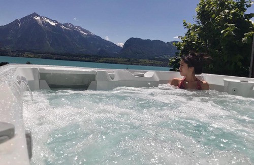 Oberhofen am Thunersee Apartment | Explore Otium-Oberhofen: 5-Star Oceanfront Oasis