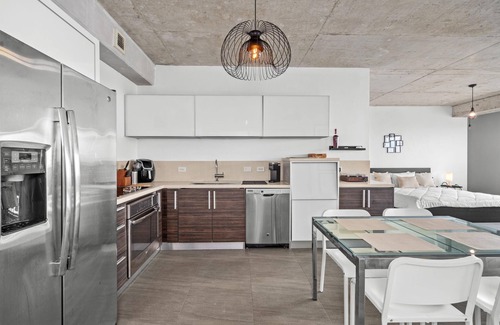 Puerta de Tierra Apartment | Otium Rentals: Vacation Getaway with Relaxing Views