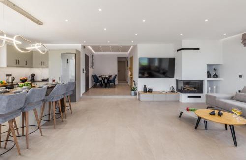 Loukerata House | Otium Residence: Guest Rated 9.9 with Family-Friendly Amenities