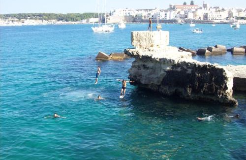 Uggiano la Chiesa Bed & Breakfast | 10/10 Rated Otranto Le Sancinare with Ocean View & Breakfast