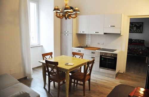 Old Town Apartment | Explore Ottaviani House 2: Perfect Stay in Historic Perugia