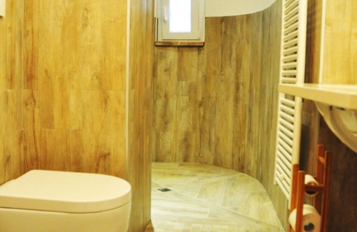 Old Town Apartment | Explore Ottaviani House 2: Perfect Stay in Historic Perugia