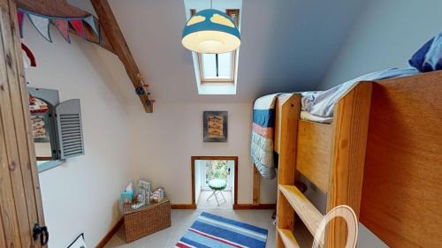 Otterton House | Pet-Friendly Retreat at Otter Barn with Top Guest Ratings