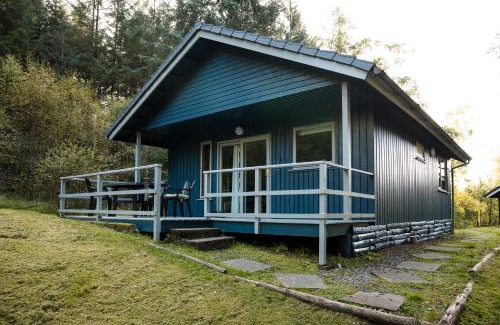 Crianlarich Ski Chalet | Pet-Friendly Retreat: Otter Chalet with Perfect 10/10 Rating