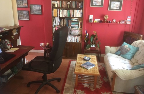 Botley Bed & Breakfast | Guest Rated 9.4: Otters' Green B&B with Breakfast & More