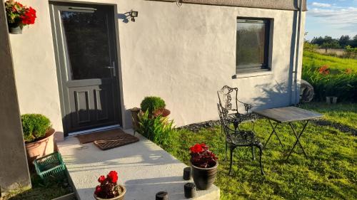 The Hebrides Bed & Breakfast | Experience Otters Retreat: Guest Rated 9.3 with Breakfast
