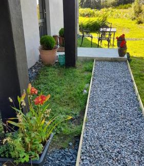 The Hebrides Bed & Breakfast | Experience Otters Retreat: Guest Rated 9.3 with Breakfast