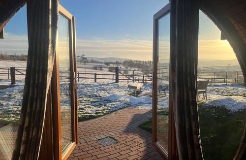 Rhayader House | Pet-Friendly Retreat at Otters View for Memorable Getaways