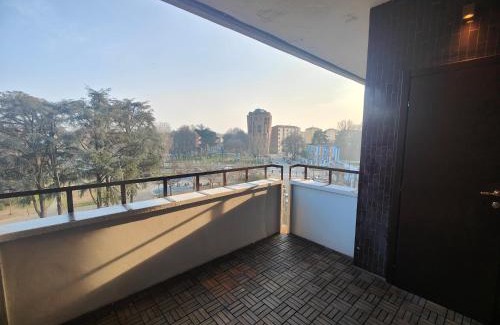 San Siro Apartment | Ottoboni 2B Penthouse: Top-Rated Child-Friendly Getaway