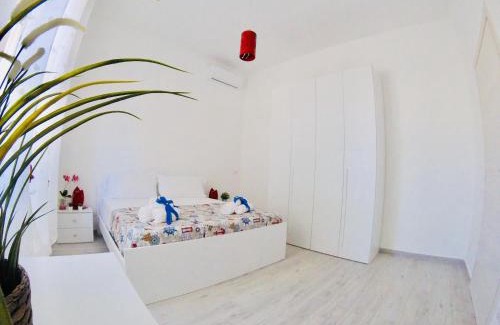 Tropea Apartment | Oceanfront Oudeis Holidays Apartments in Beautiful Tropea