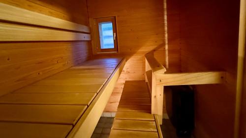 Oulu Apartment | Oulu Modern 2BR with Sauna, Patio and Parking, 10 min to Center