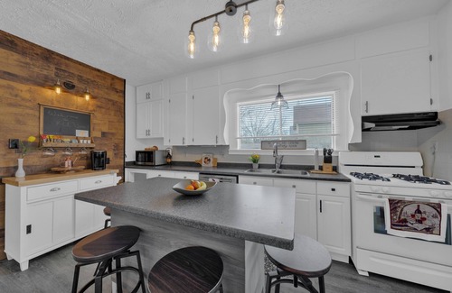 Kingsville House | Experience Scenic Kingsville at Our Casa – Pet Friendly Oasis