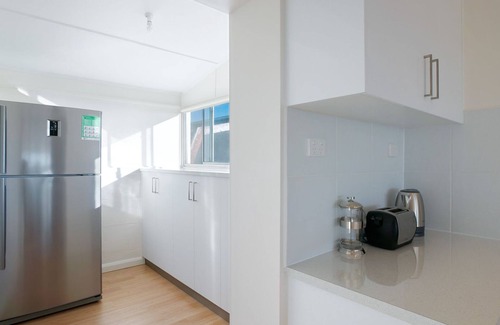 Lacepede House | Discover Our Destination: Pet-Friendly Hotel with Ocean Views