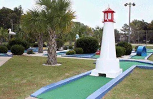 Fairfield Harbour Condo | Discover Our Getaway Two: Family-Friendly with Spa & Breakfast