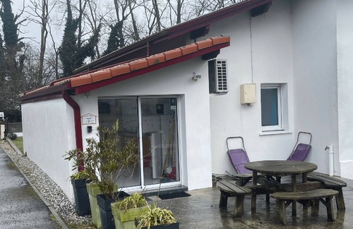 Pontonx-sur-l'Adour House | Relax at The Cottage "Malidri" with Oceanfront Spa Retreat