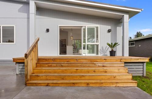 Waihi Beach House | Top-Rated Family Retreat at Waihi Beach Holiday Home