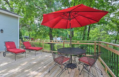 Harrodsburg House | Unforgettable Lakeside Retreat on Lake Herrington!