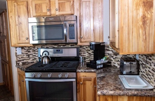 Meeker House | Enjoy Comfort in White River Casita - Pet-Friendly Retreat