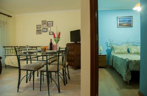Vila Real Santo Antonio Apartment | Child-Friendly Getaway at Our Little House - Rated 9.2/10